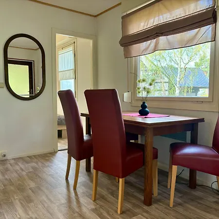 펜션 Bungalow-jessern Im Gruenen Mit Seeblick