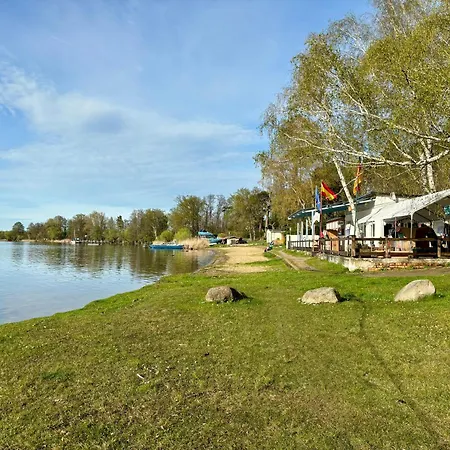 Bungalow-jessern Im Gruenen Mit Seeblick 펜션 *
