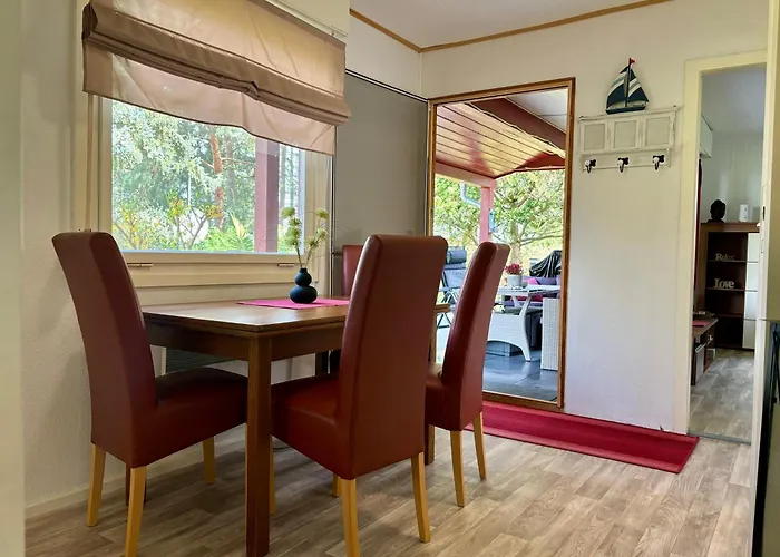 Bungalow-jessern Im Gruenen Mit Seeblick * Schwielochsee