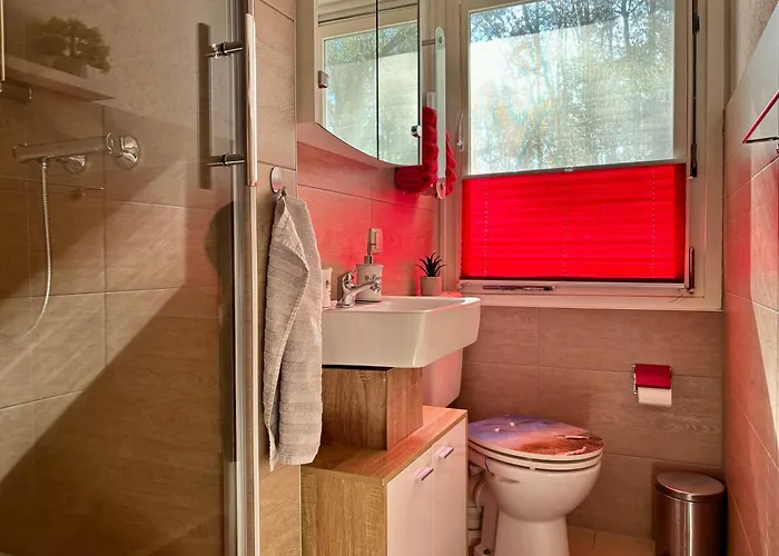 Bungalow-jessern Im Gruenen Mit Seeblick Schwielochsee