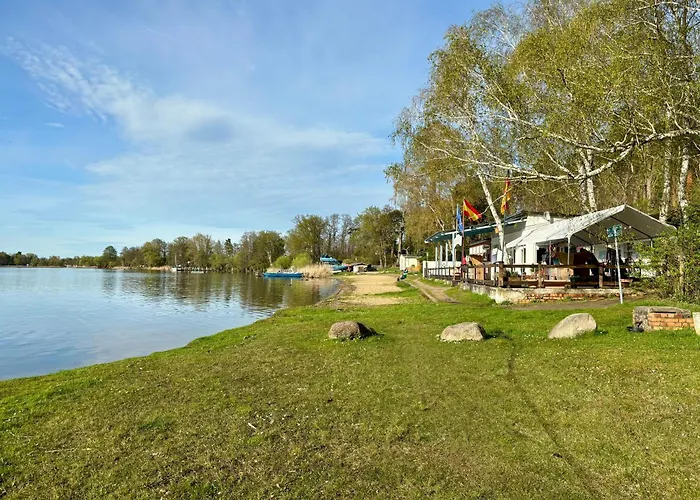 Bungalow-jessern Im Gruenen Mit Seeblick Feriehus *